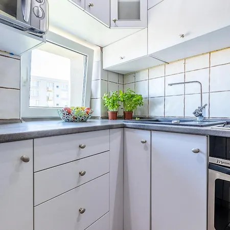 Przymorze Komorowski Apartament *